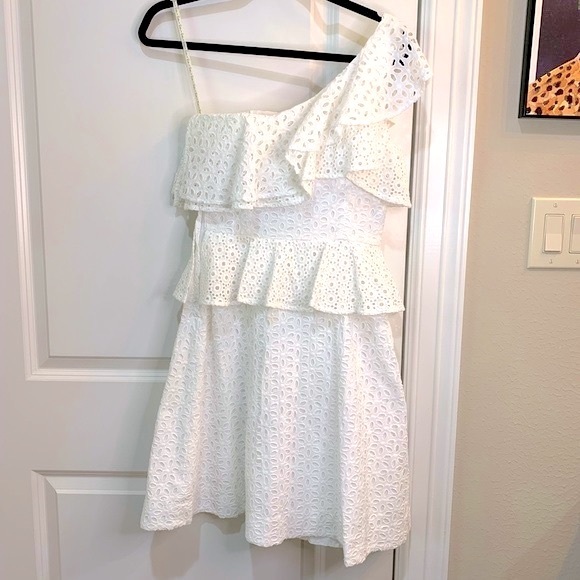 Lilly Pulitzer Josey Eyelet One Shoulder White Dress Size 00 - Picture 3 of 8
